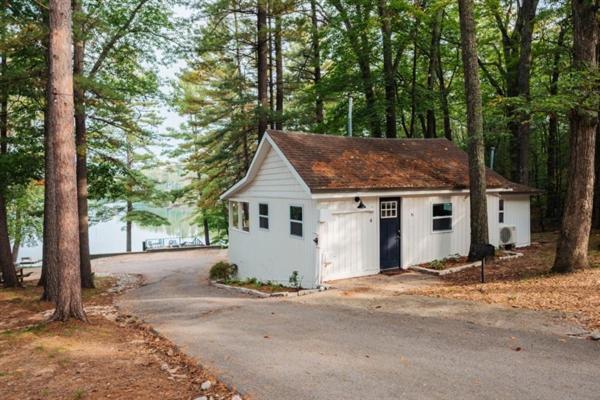 Arbutus Lake 3 Bedroom Cottage Traverse City Exteriér fotografie